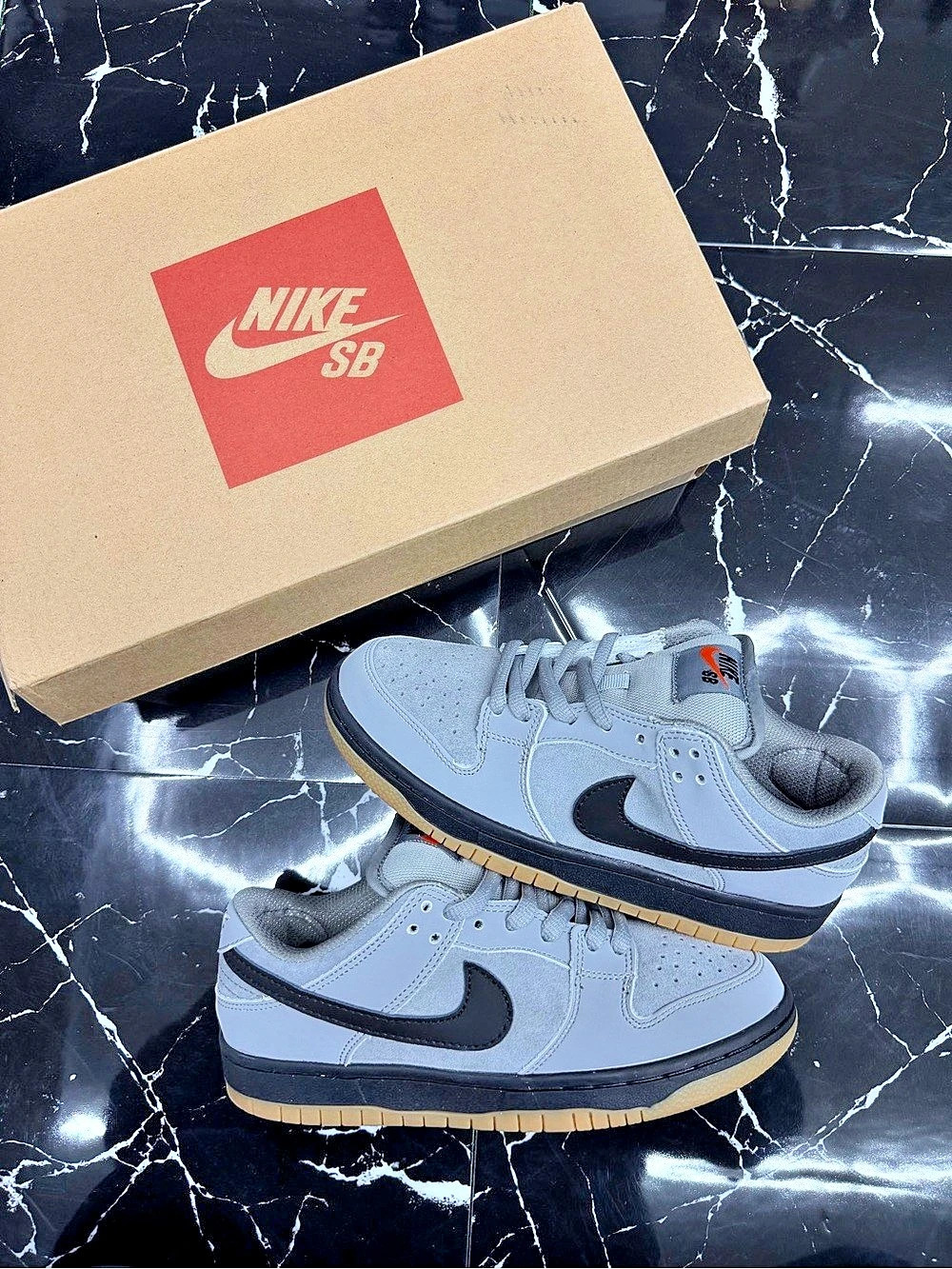 Nike SB Dunk Low Grey Black